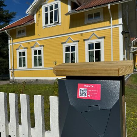Hedenstugan B&B Hotel Bergby Exterior foto